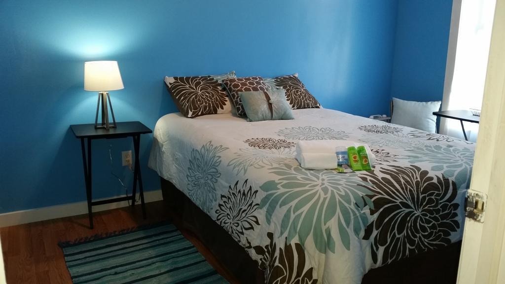 Oyo Bed And Breakfast New York Room photo