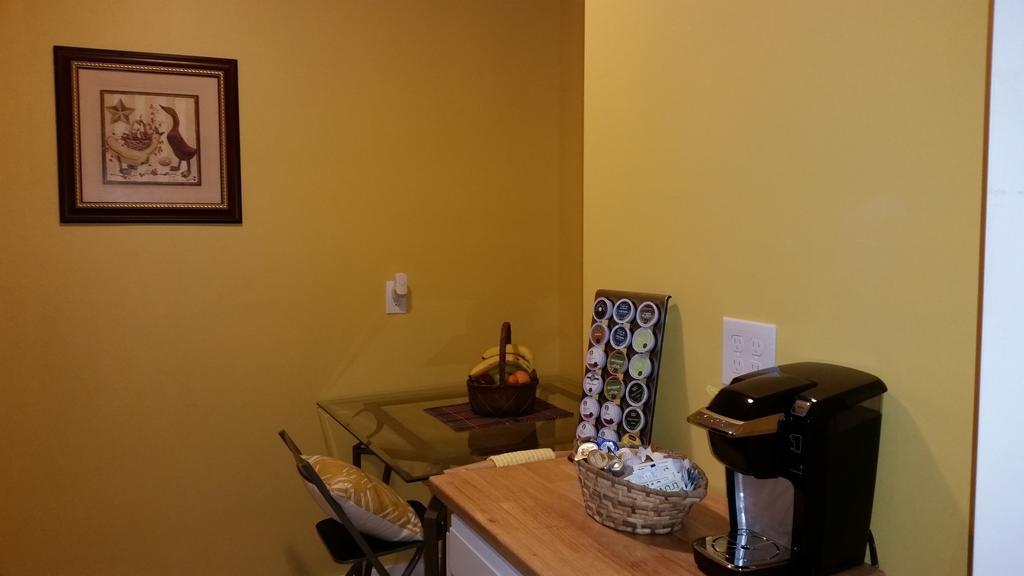 Oyo Bed And Breakfast New York Room photo